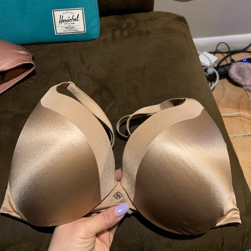 Women’s Victoria secret bra